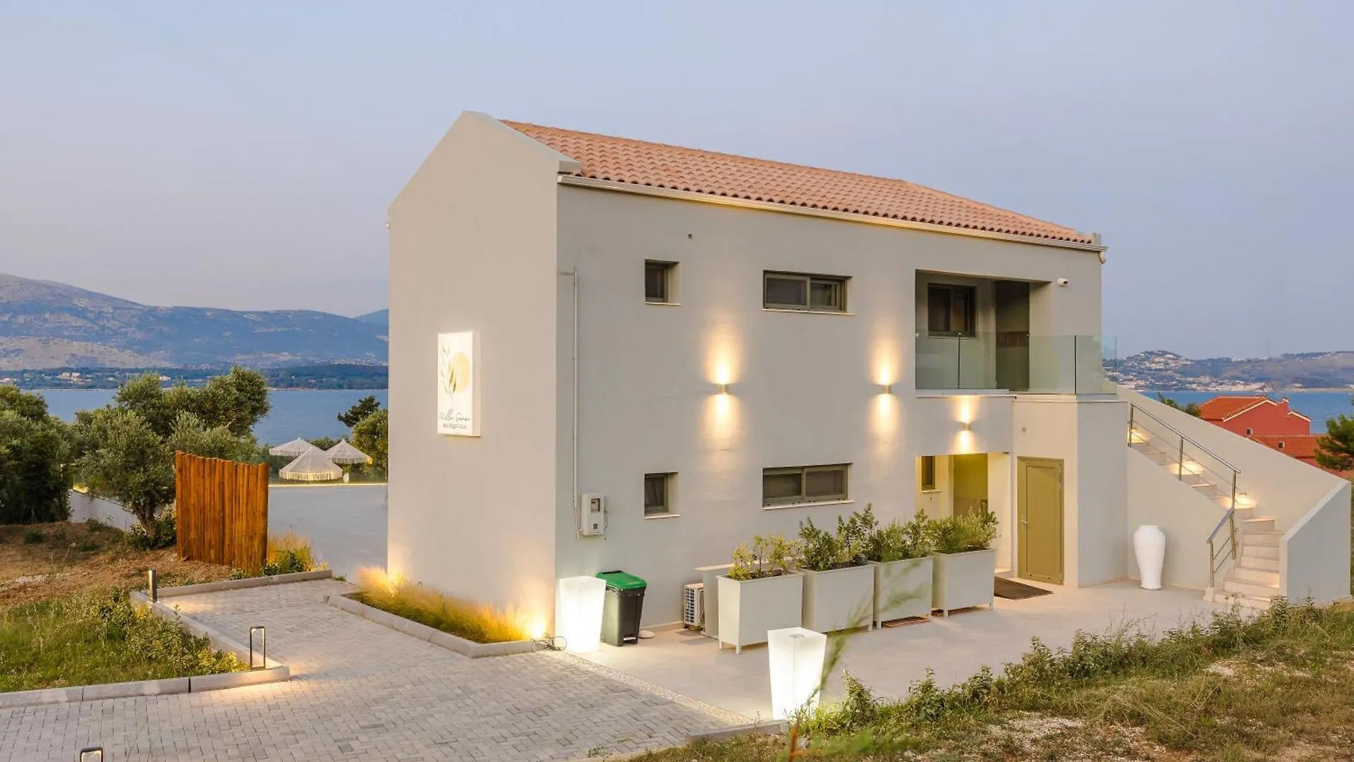 Villa Sensi Lixouri Yunanistan